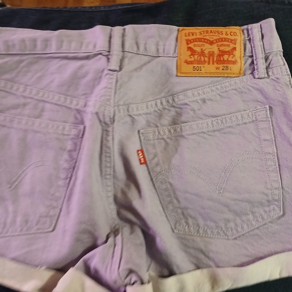 Levi's Lavender Button-Fly Jeans - Picture 6 of 8